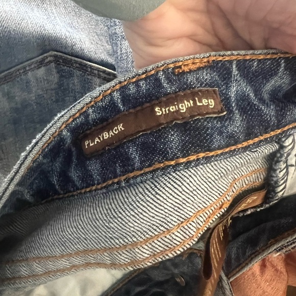 Dear John Woman's Playback
Comfort Straight-Leg Jeans Size 29
Distressed Casual - Picture 7 of 8